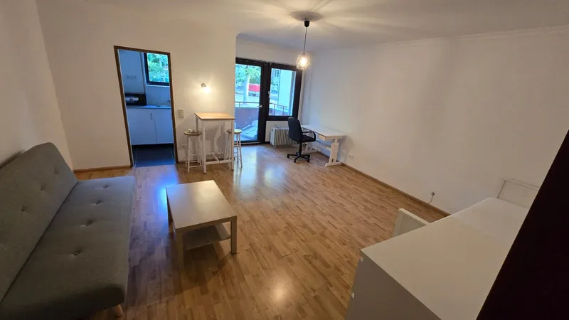 1-Zimmer-Apartment nach Renovierung – Erstbezug – Süd-Balkon in Hohenzollerndamm — photo 1